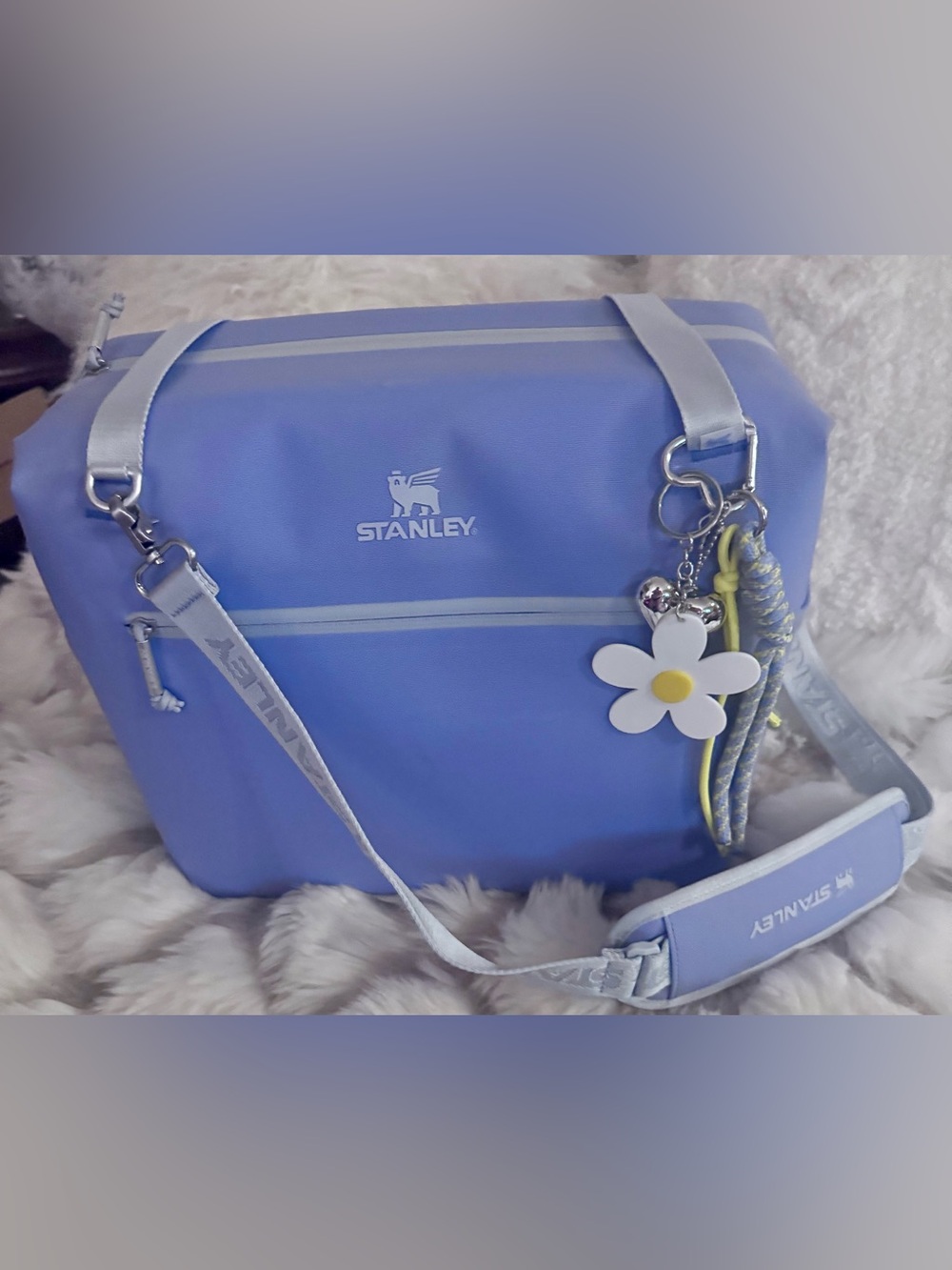 🌸New Stanley julienne max lunchbag/ cooler
-Largest size-